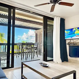 https://sapphire-beach-beachfront-condo-free-wi-fi-save.comcaribbean.com